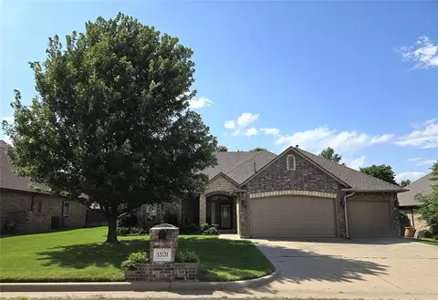 13131 Red Oak Dr, Choctaw, OK 73020