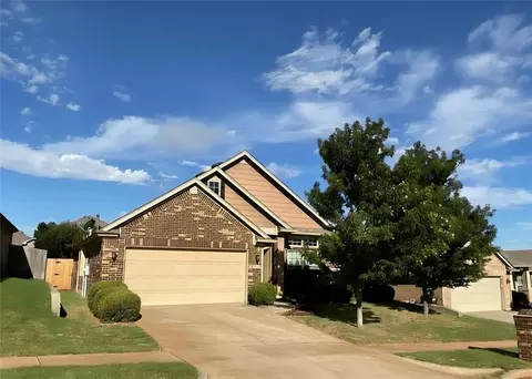 3832 Kings Canyon Rd, Norman, OK 73071