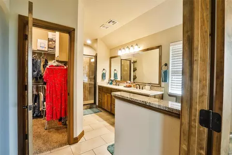 Other - 2103 E Sooner Rd, Tuttle, OK 73089 photo 5 of 13