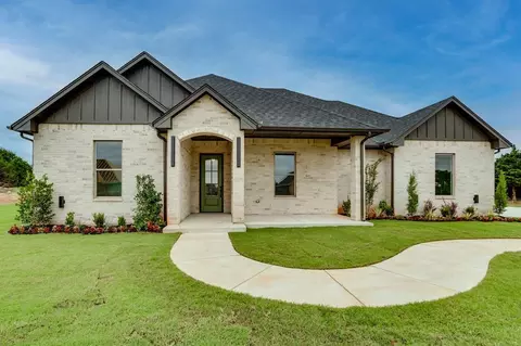 9356 Elizabeth Dr, Guthrie, OK 73044