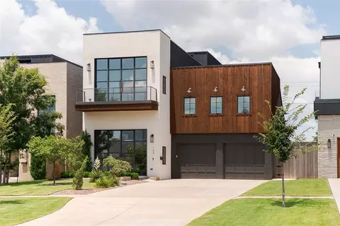 137 NE 14th St, Oklahoma City, OK 73104