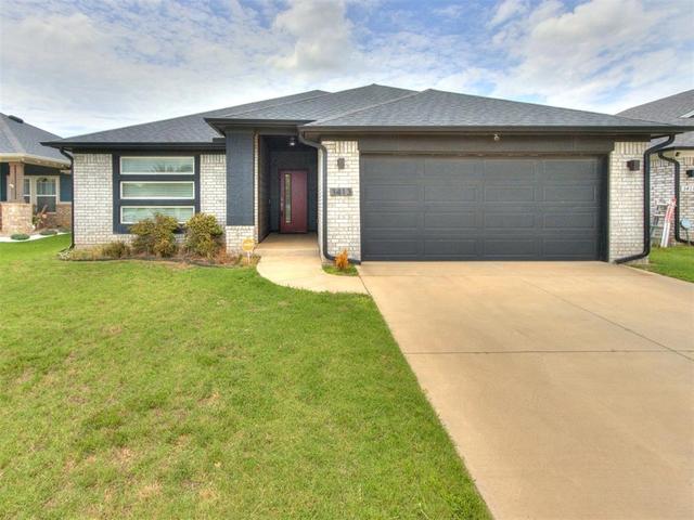 3413 Mt Nebo Dr, Yukon, OK 73099