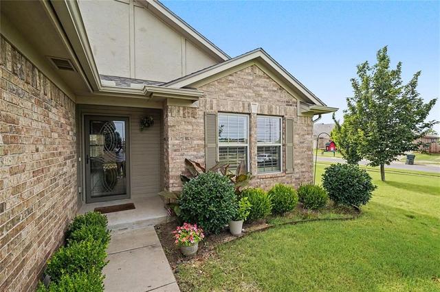 2932 Trailwood Dr, Norman, OK 73069