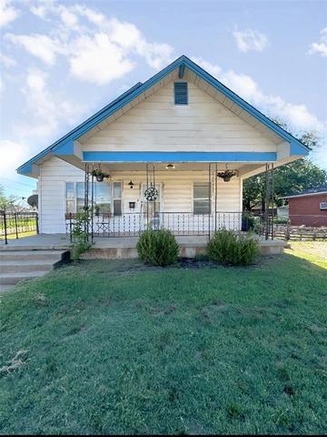 214 N Temple St, Cordell, OK 73632