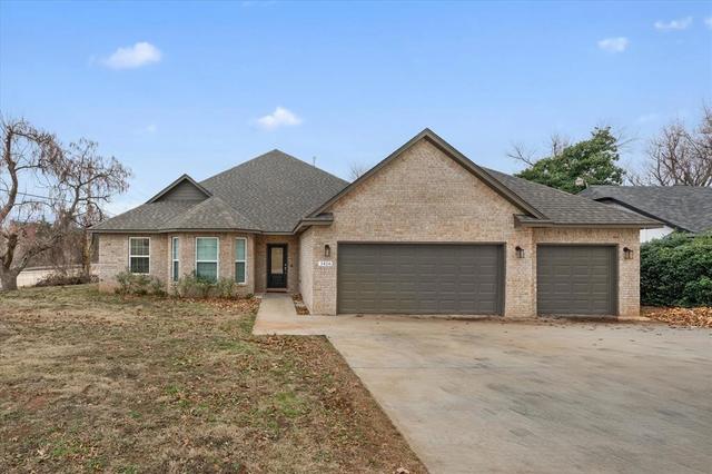 1416 Devonshire Ct, Edmond, OK 73034