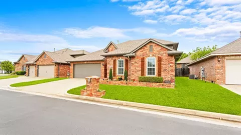 11201 Arbor Lake Dr, Oklahoma City, OK 73170
