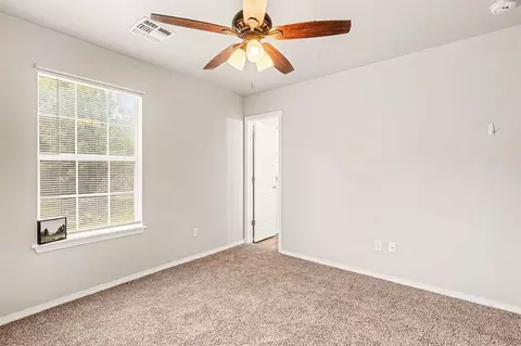 Bedroom - 524 E Grant Ave, Guthrie, OK 73044 photo 1 of 5