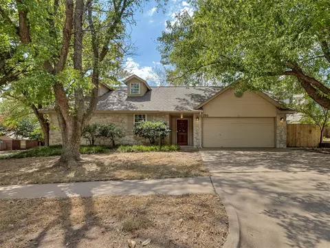 1300 NW 184th St, Edmond, OK 73012