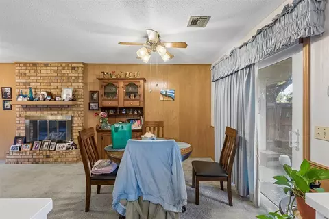 Dining - 7708 NW 30th St, Bethany, OK 73008 photo 3 of 3