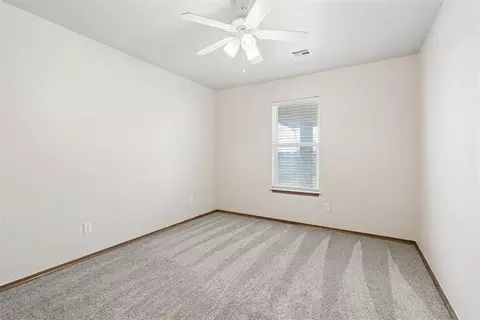 2216 SW 33rd St, Moore, OK 73170 photo 33