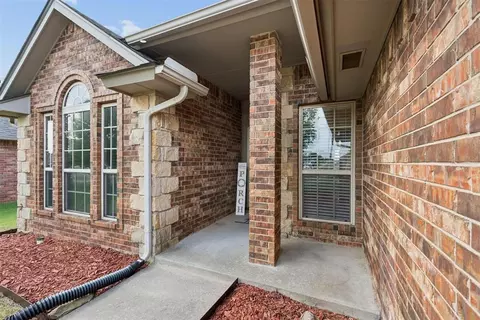 2216 SW 33rd St, Moore, OK 73170 photo 5