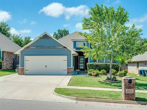 7924 Sweetgum St, Edmond, OK 73034