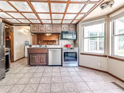 10864 E Colbert Rd, Davis, OK 73030 photo 16