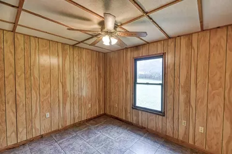 Bedroom - 412 Bumgarner Ave, Norman, OK 73026 photo 1 of 2