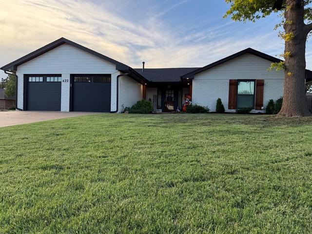 622 S Rueter Ln, Okarche, OK 73762