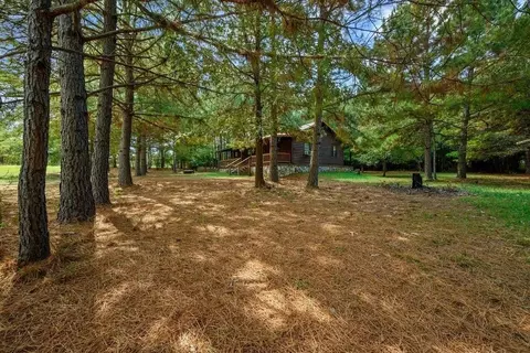Exterior - 657 Canoe Rd, Broken Bow, OK 74728 photo 4 of 10