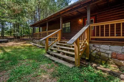 Exterior - 657 Canoe Rd, Broken Bow, OK 74728 photo 1 of 10