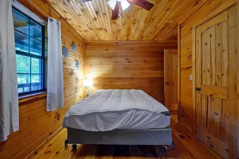 Bedroom - 657 Canoe Rd, Broken Bow, OK 74728 photo 1 of 10