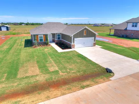 View/Area - 1714 Oak Way, Tuttle, OK 73089 photo 1 of 7