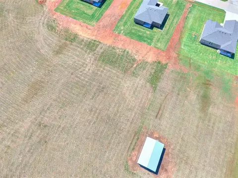 View/Area - 1714 Oak Way, Tuttle, OK 73089 photo 7 of 7