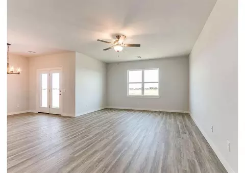Living - 1716 Oak Way, Tuttle, OK 73089 photo 1 of 1