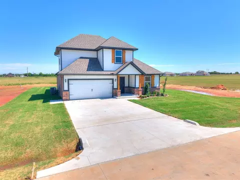 Exterior - 1716 Oak Way, Tuttle, OK 73089 photo 9 of 11