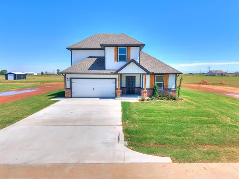Exterior - 1716 Oak Way, Tuttle, OK 73089 photo 8 of 11
