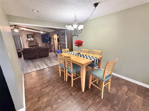 Dining - 1209 S Trail Dr, Altus, OK 73521 photo 2 of 2