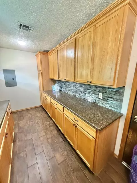 Other - 1209 S Trail Dr, Altus, OK 73521 photo 3 of 7