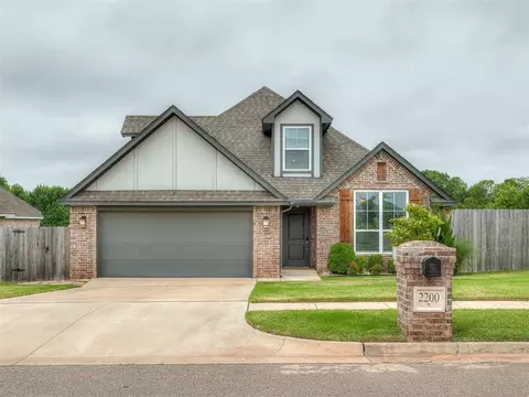 2200 Arcady Ave, Norman, OK 73026