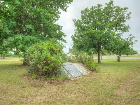 Other - 1085 Pioneer Rd, Tuttle, OK 73089 photo 5 of 6