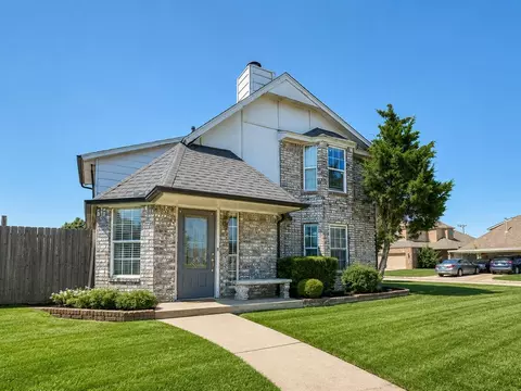 2101 Westmore Dr, Moore, OK 73170 photo 1
