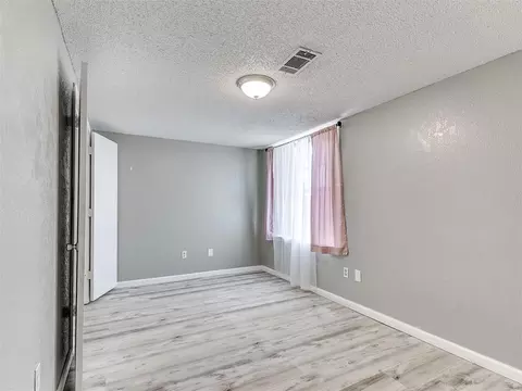 2101 Westmore Dr, Moore, OK 73170 photo 18