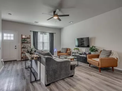 Living - 1663 Comice Dr, Newcastle, OK 73065 photo 1 of 1