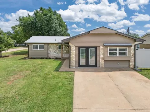2105 N Tucker Ave, Shawnee, OK 74804