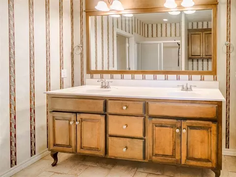 17119 Cedar Dr, Edmond, OK 73012 photo 40