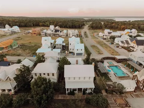 View/Area - 53 Boardwalk St, Carlton Landing, OK 74432 photo 4 of 6
