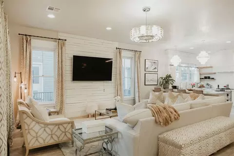 Living - 53 Boardwalk St, Carlton Landing, OK 74432 photo 5 of 8