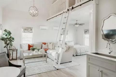 Living - 53 Boardwalk St, Carlton Landing, OK 74432 photo 7 of 8