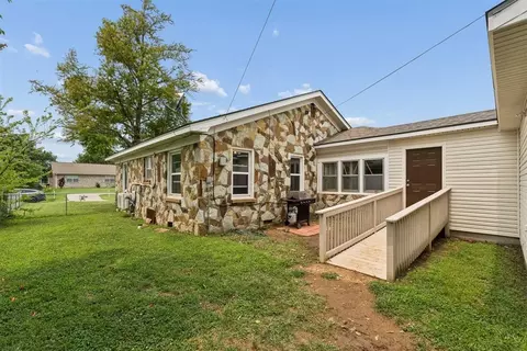 Other - 124 S 4th St, Mcloud, OK 74851 photo 5 of 5