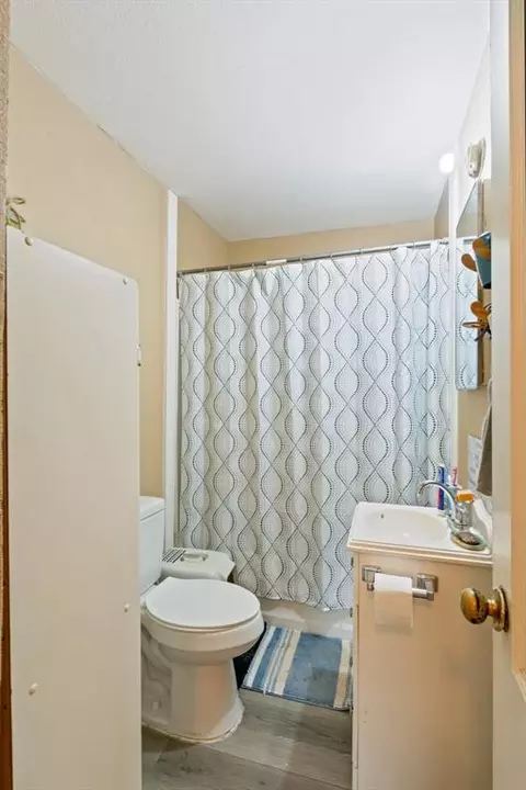 Bath - 124 S 4th St, Mcloud, OK 74851 photo 1 of 1