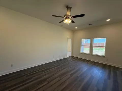 2301 SE 89th Ter, Oklahoma City, OK 73160 photo 3