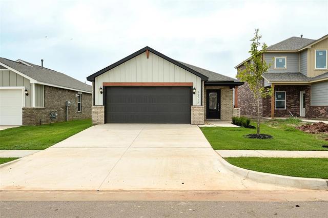12712 Carrara Ln, Yukon, OK 73099