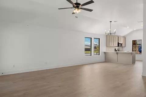 3905 Eureka Dr, Norman, OK 73069 photo 5