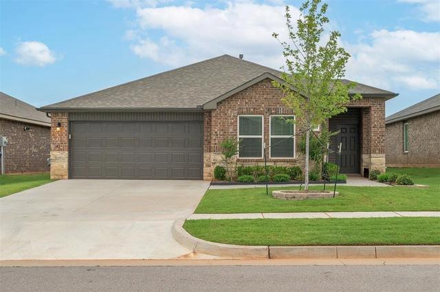 10517 SW 41st Pl, Yukon, OK 73099