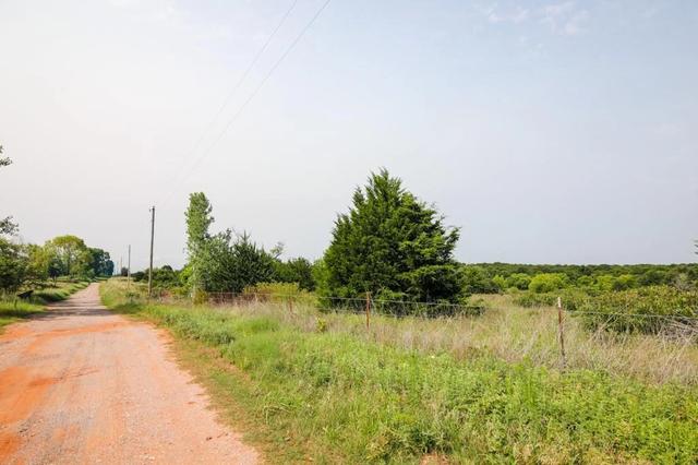 Block 1 Lot 30, Lindsay, OK 73052