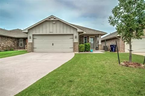 19913 Forsythe Dr, Edmond, OK 73012