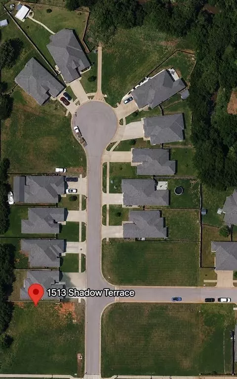 1513 Shadow Ter, Yukon, OK 73099