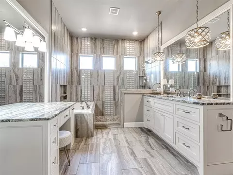 Bath - 11601 Piazza Way, Arcadia, OK 73007 photo 1 of 7