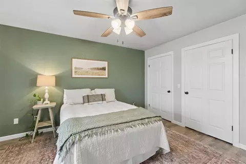 Bedroom - 301 Bonanza Ln, Tuttle, OK 73089 photo 3 of 7